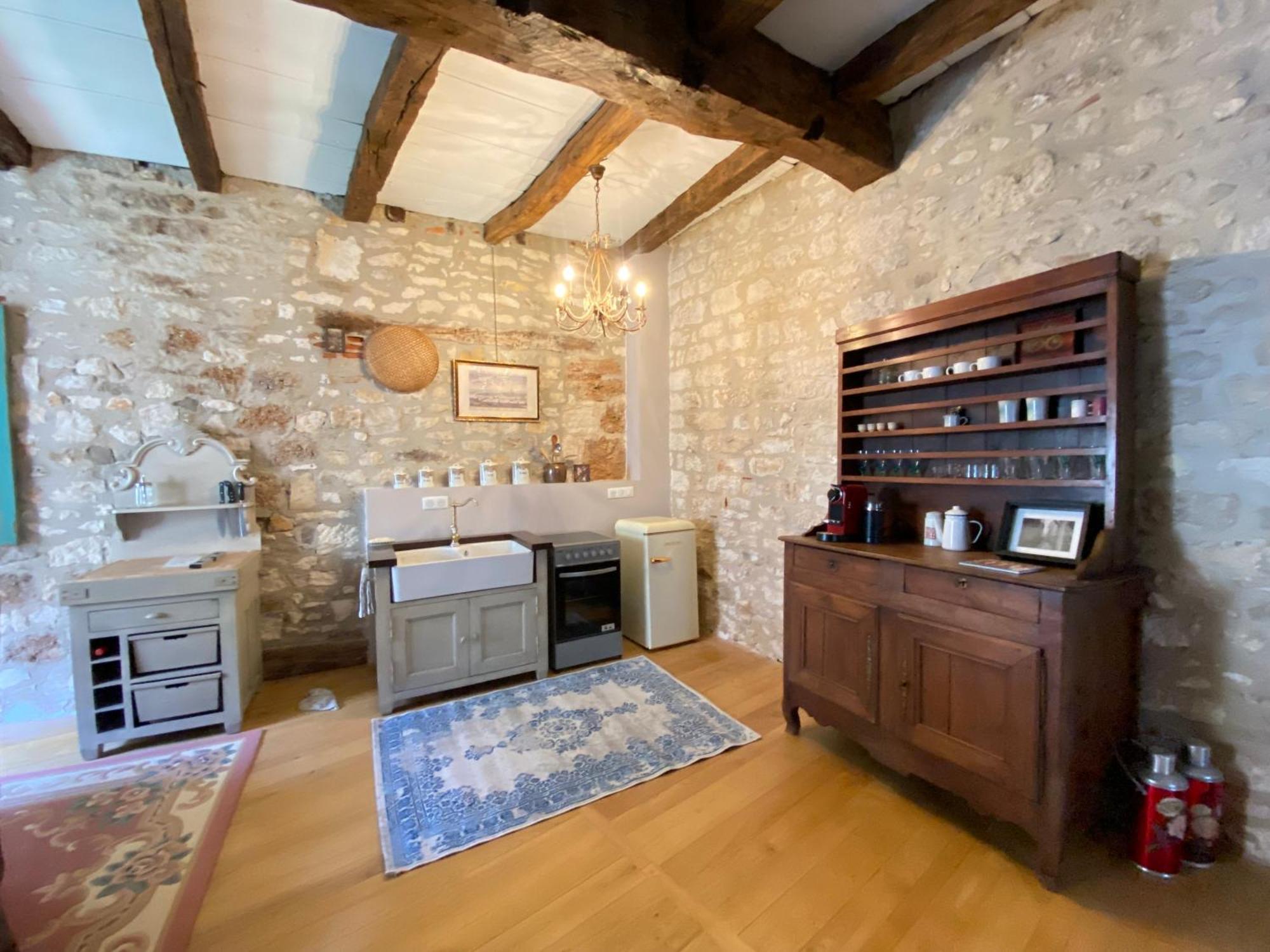 Apartment Gorgeous Old House In The Centre Of